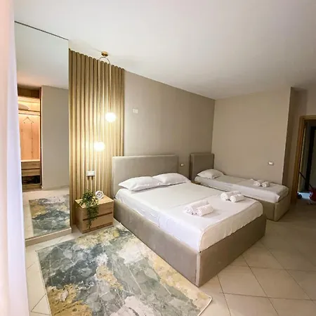 Boba'S Apartment Дуррес Екстер'єр фото