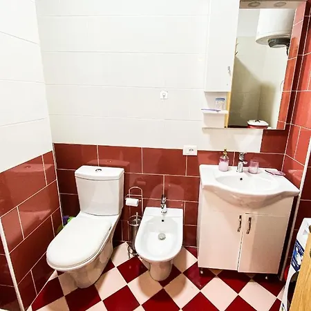 Boba'S Apartment Дуррес Екстер'єр фото